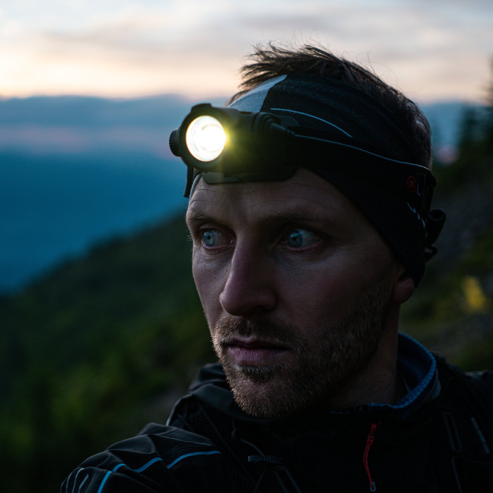 LED LENSER H7R CORE LAMPADA FRONTALE